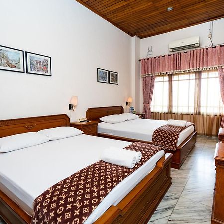 D Ajenk Boutique Guesthouse Kejayan Zewnętrze zdjęcie