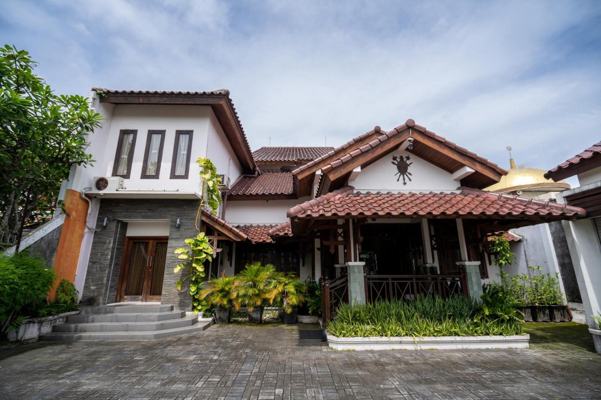 D Ajenk Boutique Guesthouse Kejayan Zewnętrze zdjęcie