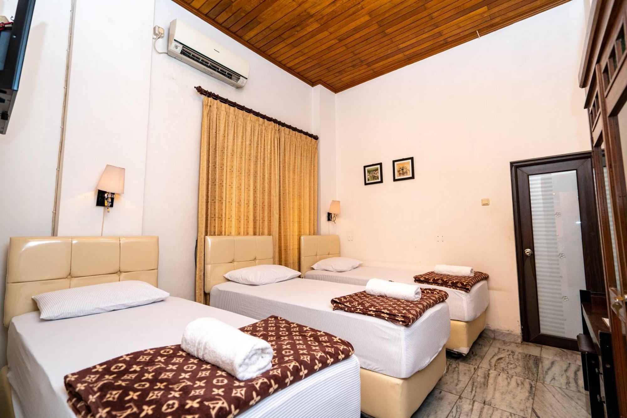 D Ajenk Boutique Guesthouse Kejayan Zewnętrze zdjęcie