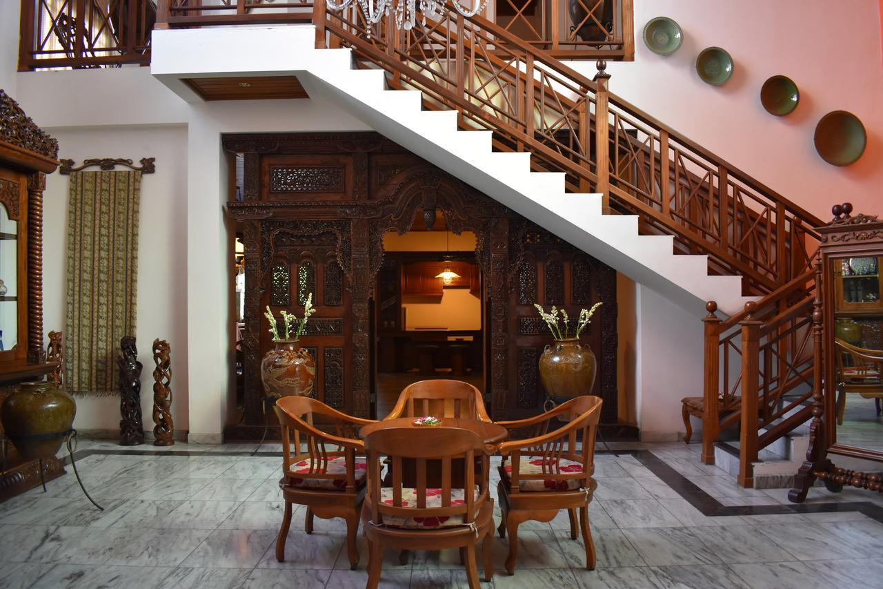 D Ajenk Boutique Guesthouse Kejayan Zewnętrze zdjęcie